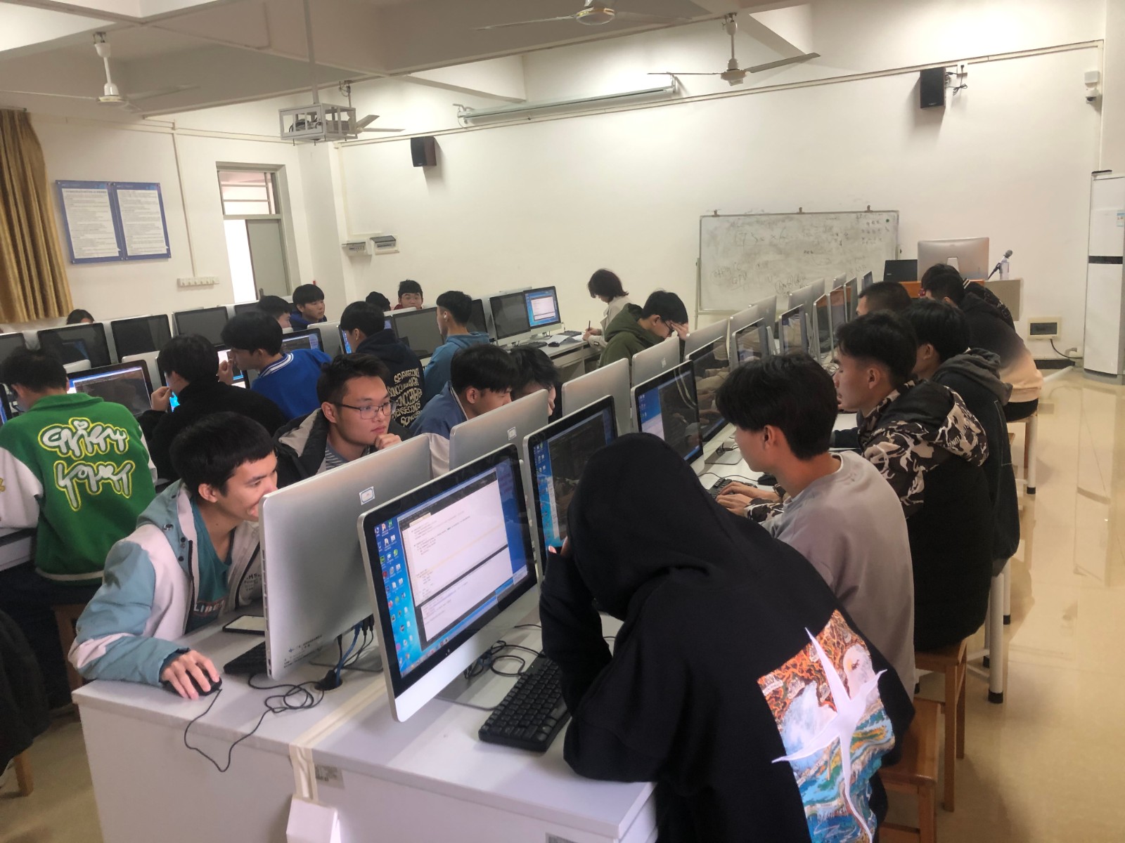 课堂2.jpg