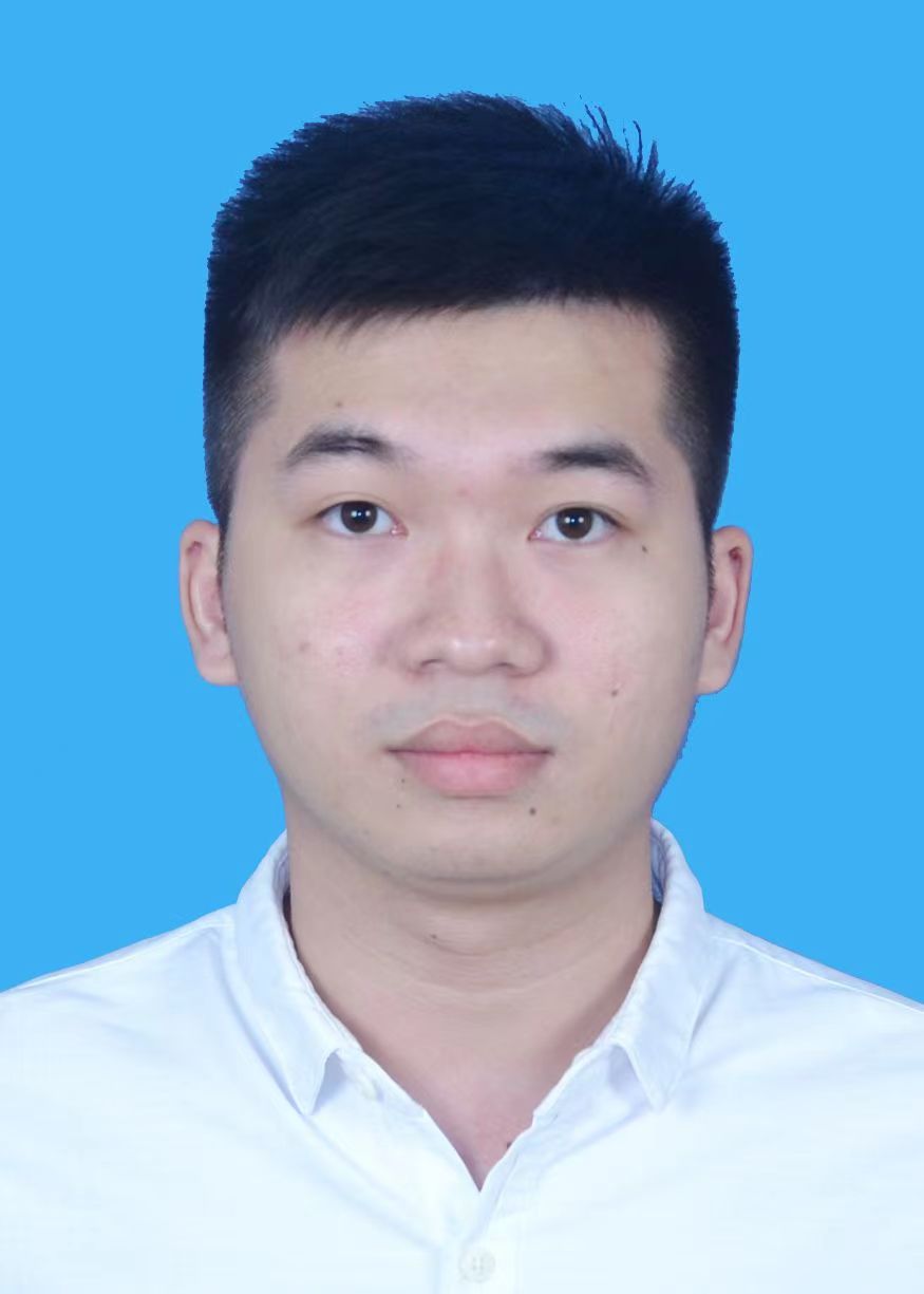 杨煇照.jpg