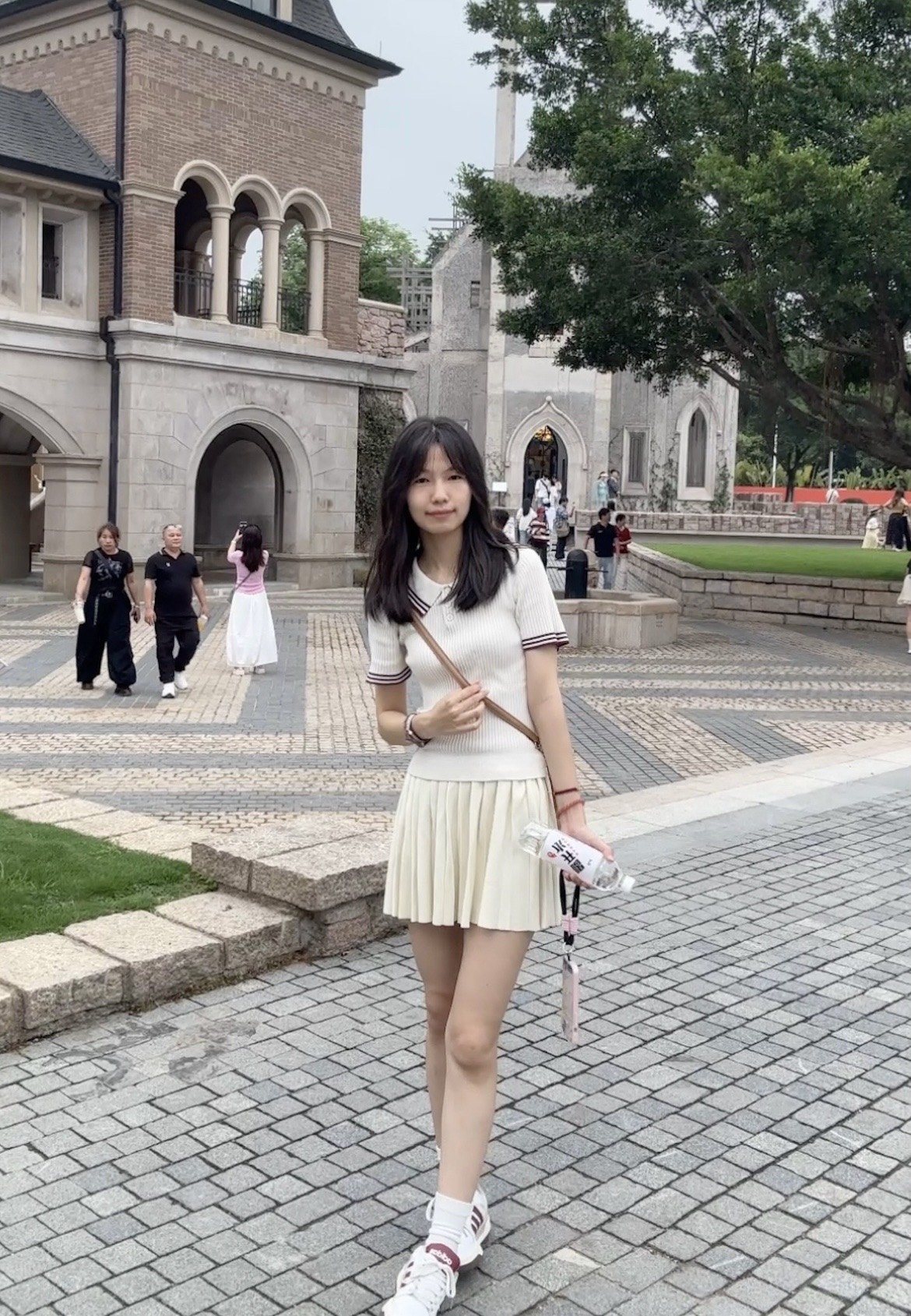 王嘉蔓.jpeg